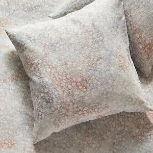 Anthropologie Gizelle Euro Sham Set